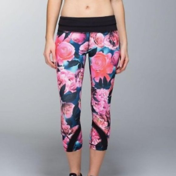 lululemon athletica Pants - Lululemon Leggings Rare Secret garden rose floral